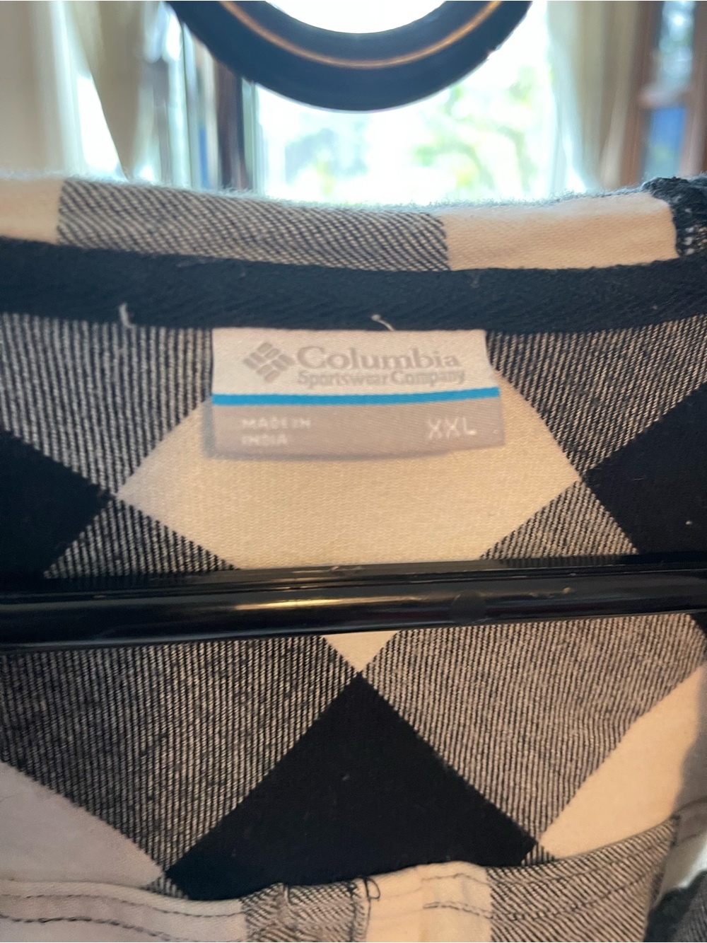 2 shirts: Women’s Columbia Plaid Hooded Flannel Tops - Picture 6 of 6